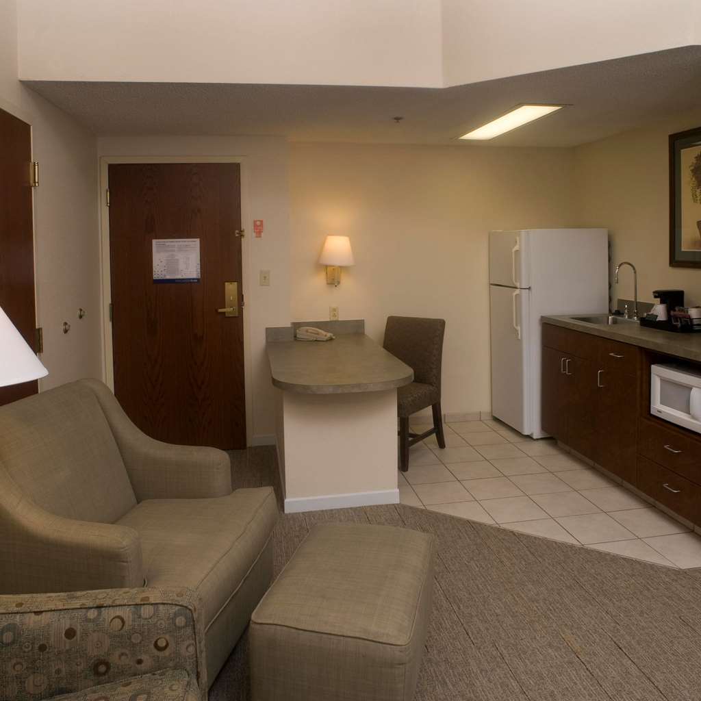 Hotel Hampton & 3*