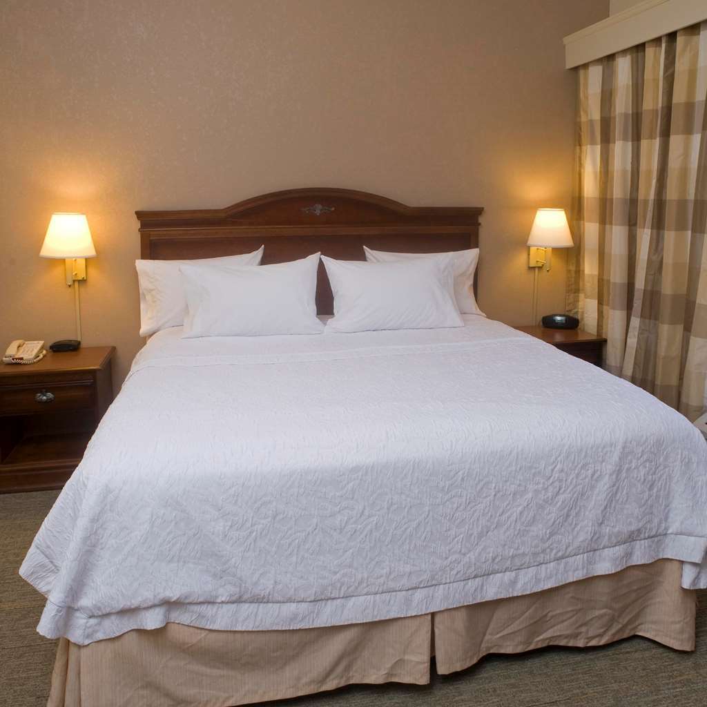 Hotel Hampton &