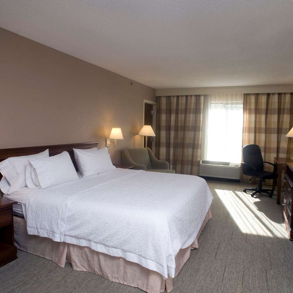 Hotel Hampton &